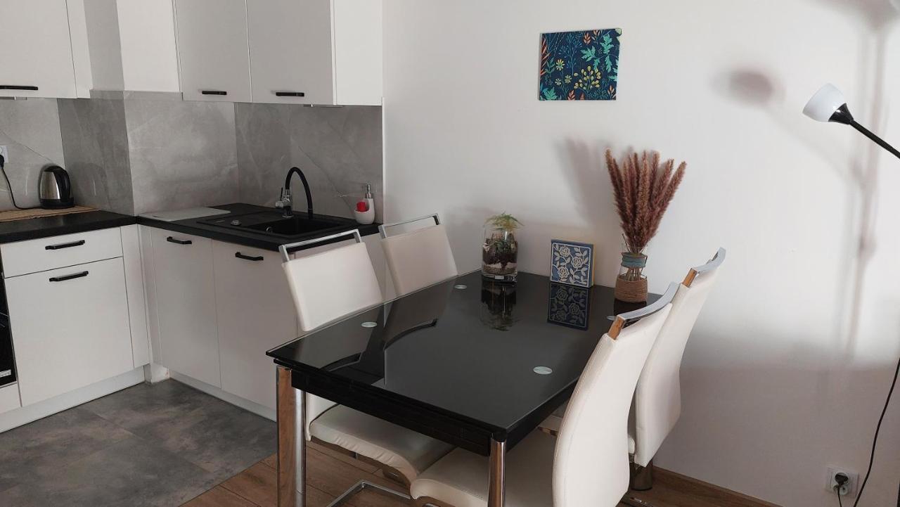 Jasmin Arkadia Apartment Varşovia Exterior foto